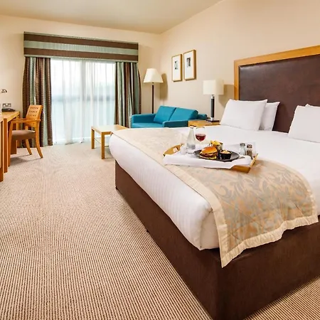 Mercure Parkway Hotel
