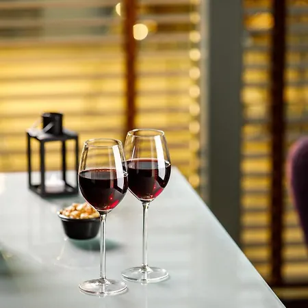 Mercure Parkway Hotel 4*